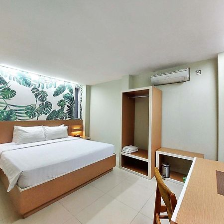 Shinta Guesthouse Маланг Екстериор снимка