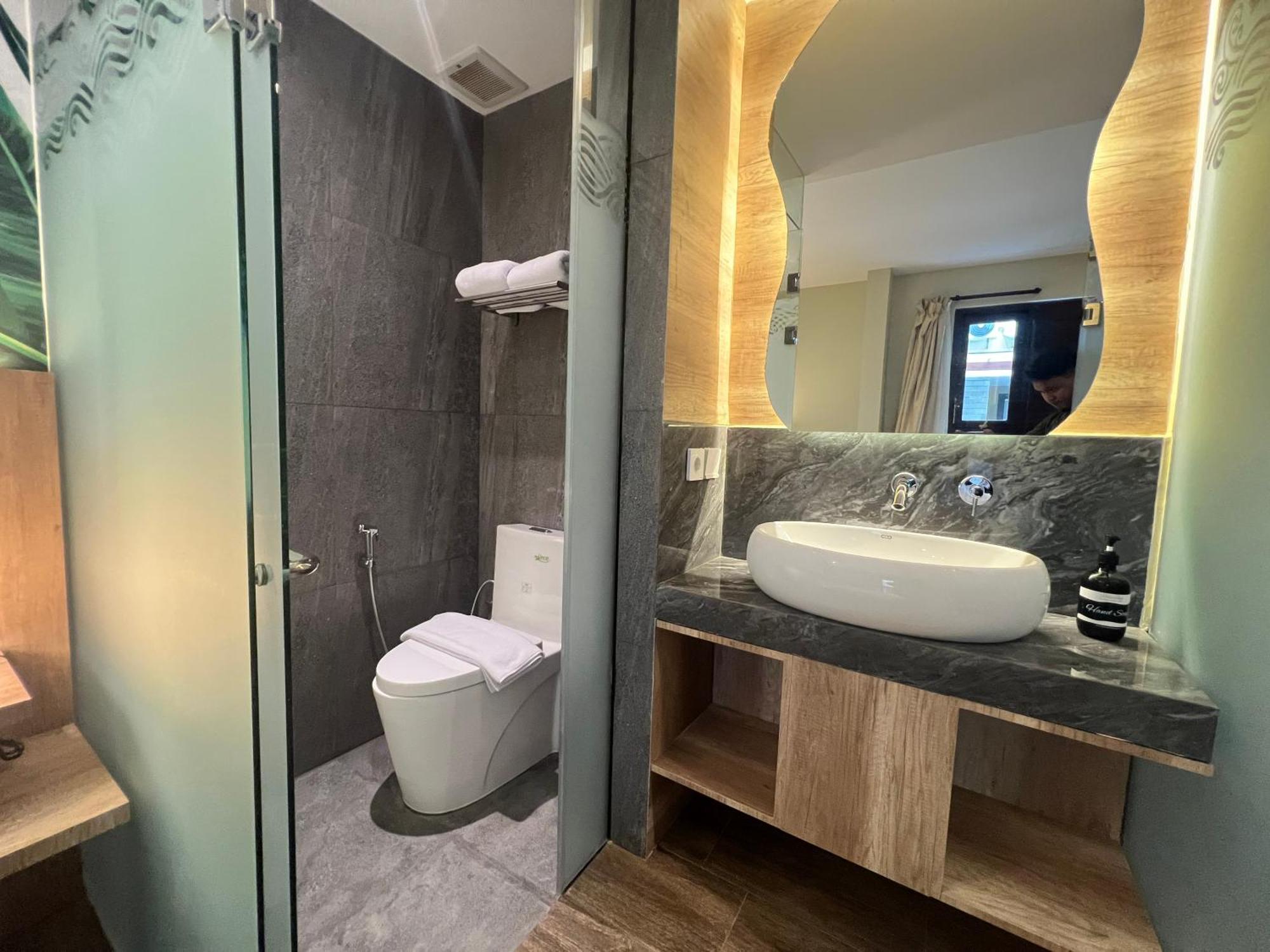 Shinta Guesthouse Маланг Екстериор снимка